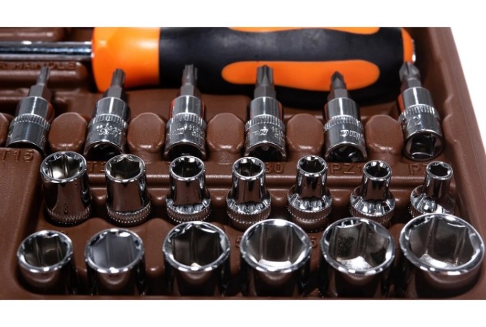 Набор инструментов OMBRA OMT82S 1/4", 1/2"DR, 82 предмета [055014]